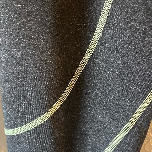 Women’s size large Fila workout pants Gray and green G5 - Picture 7 of 12